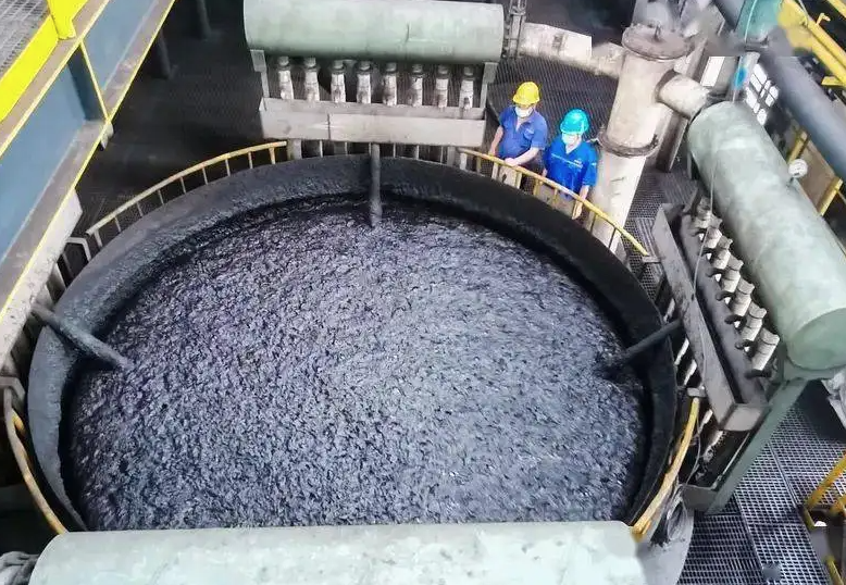 （圖：采礦選礦泡沫）