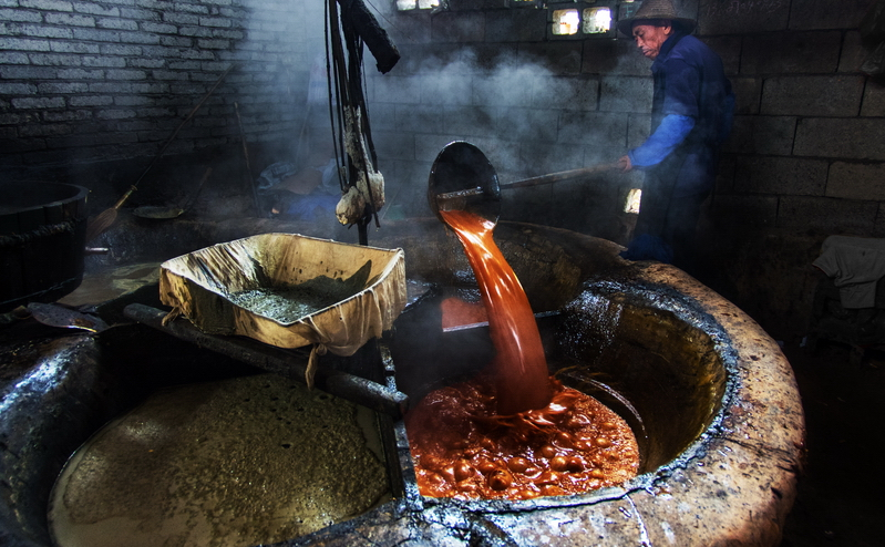 （圖：古法制糖工藝）